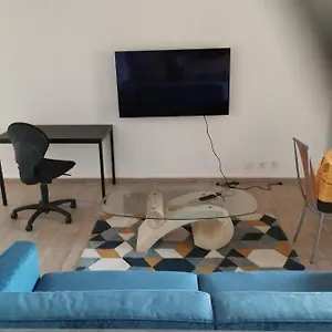 4 Couchages Renoves Entierement , Cavaillon Francia